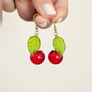 .45 Single Cherry Earrings 🍒